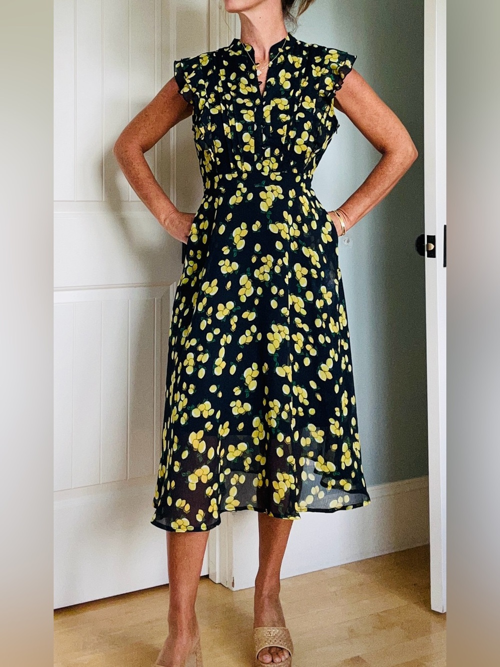 Cupio Dress with Lemon Print Midi length